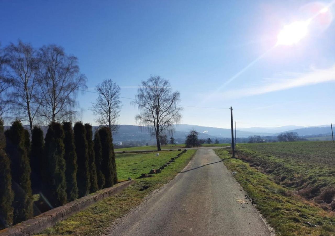 Exklusive Naturoase Direkt Am Ars Natura Wanderweg Mit Panoramablick Auf Melsungen Luaran gambar